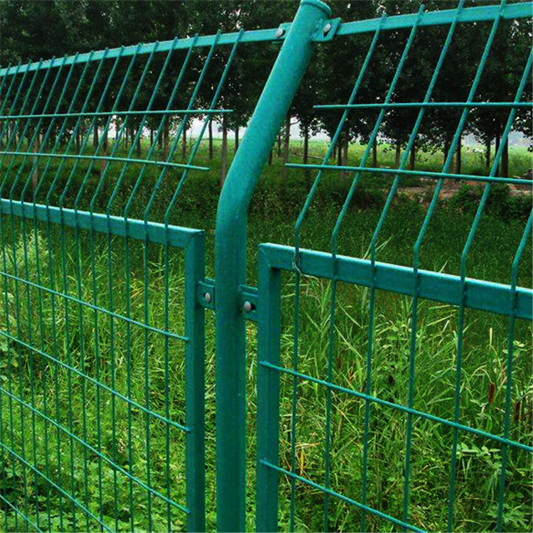 公路護欄網圖片4 公路護欄網圖片4