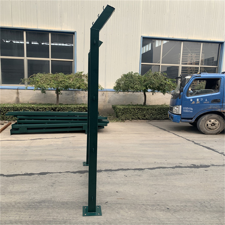 保稅倉(cāng)庫(kù)區(qū)圍網(wǎng)圖片2 保稅倉(cāng)庫(kù)區(qū)圍網(wǎng)圖片2