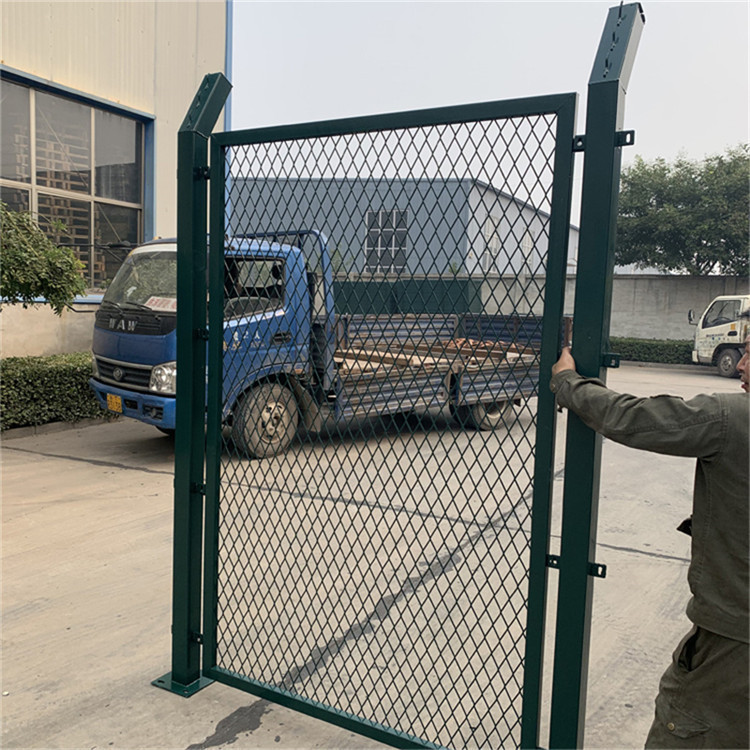 保稅倉(cāng)庫(kù)區(qū)圍網(wǎng)圖片3 保稅倉(cāng)庫(kù)區(qū)圍網(wǎng)圖片3