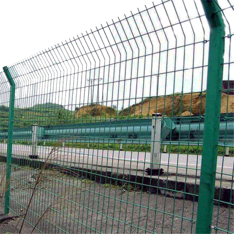 公路防護網(wǎng)圖片3