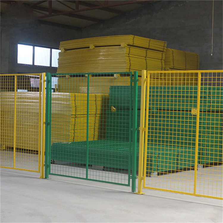 倉庫隔斷防護(hù)欄圖片2 倉庫隔斷防護(hù)欄圖片2