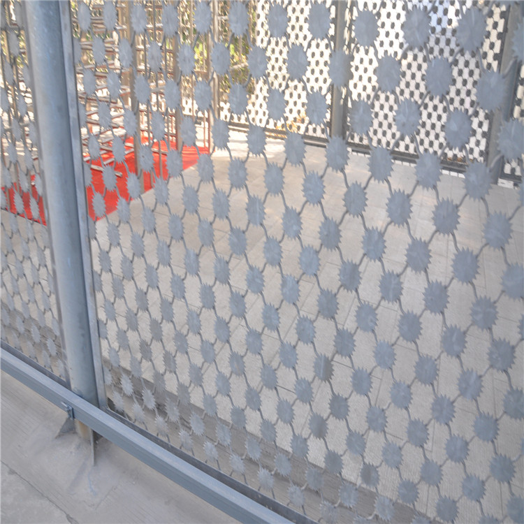 看守所梅花刺隔離柵圖片1 看守所梅花刺隔離柵圖片1