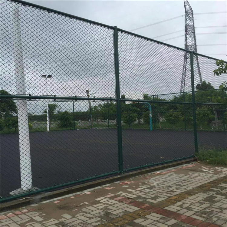 籃球場(chǎng)地圍網(wǎng)圖片1 籃球場(chǎng)地圍網(wǎng)圖片1